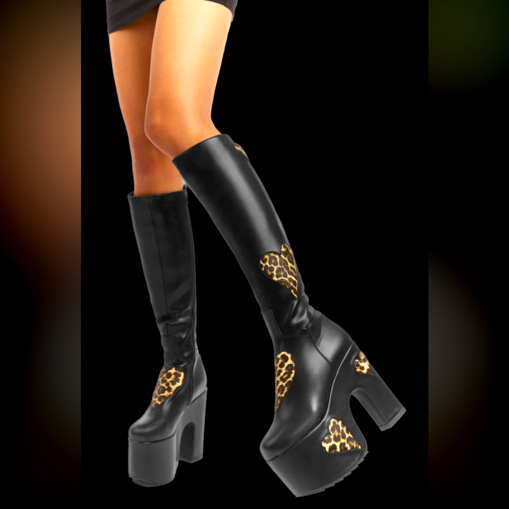 BNIB Lamoda Leopard Print Glass Heart Chunky Platform Knee High Boots